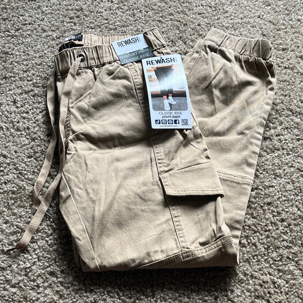NWT Rewash Tan Classic Rise Utility Joggers size small